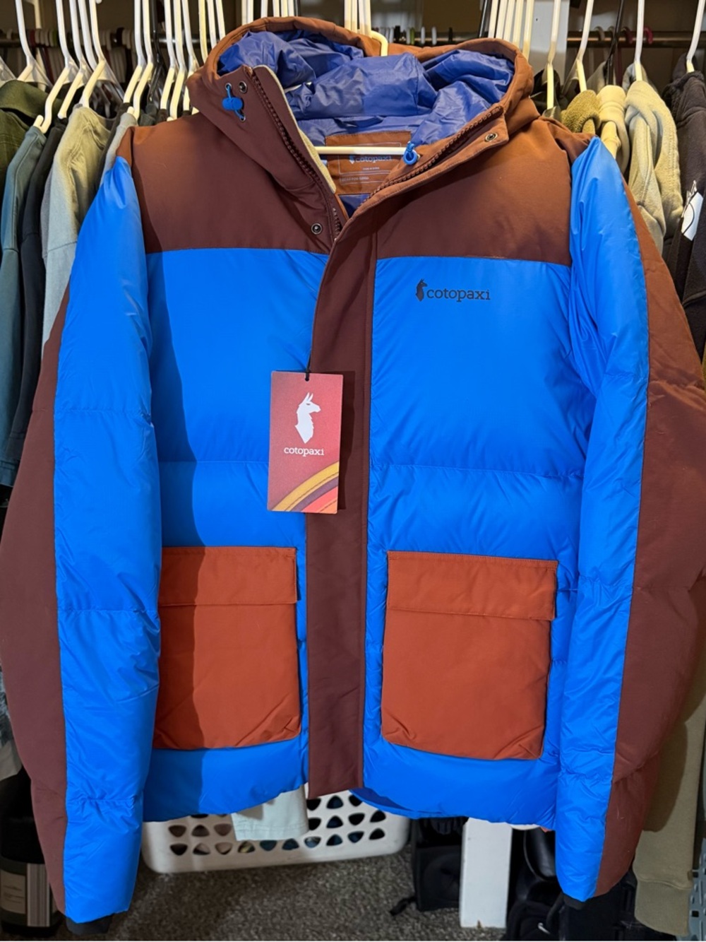 Cotopaxi Solazo Men's Blue Brown Orange Insulated Down Parka Puffer Jacket